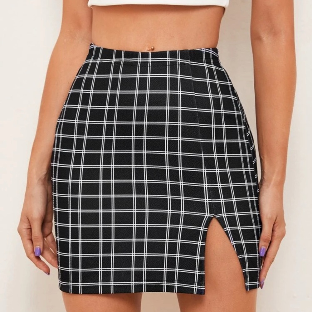 Split Hem Plaid Skirt